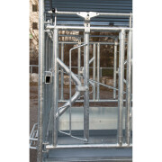 Estante rectangular estándar con valla de alimentación Kerbl